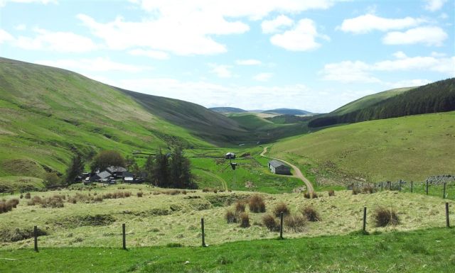Uswayford, looking back east to Middle Hill in the distant centre Uswayford, looking back east to Middle Hill in the distant centre