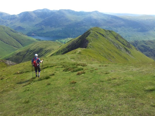 Knee bother, descending to Whiteless Pike