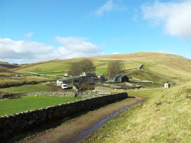 Shillmoor, cross the bridge then start heading up by the wall Shillmoor, cross the bridge then start heading up by the wall