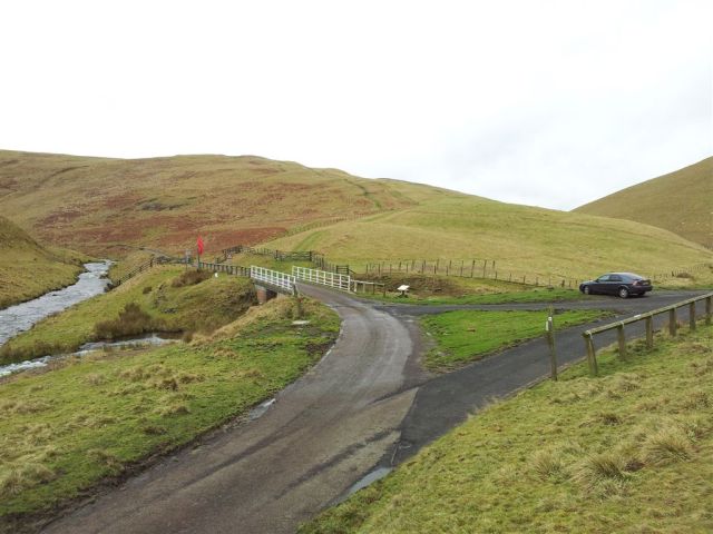Trows Rd (Slimefoot) Car Park